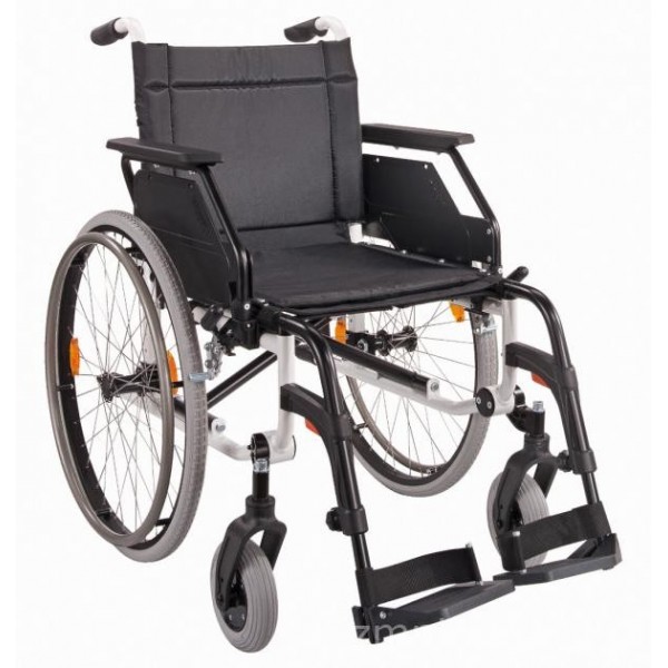 Solidny wózek inwalidzki aluminiowy